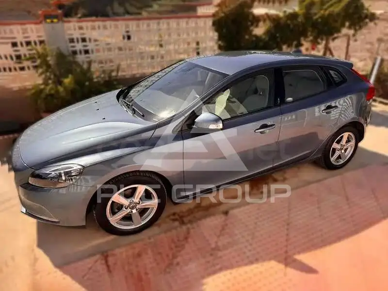 2013 Volvo V40