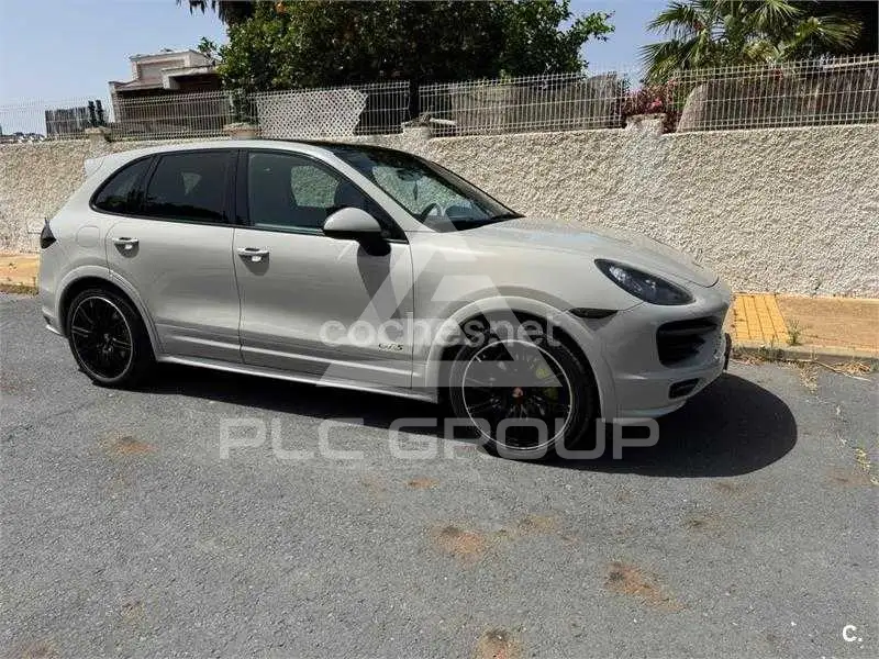 2013 Porsche Cayenne