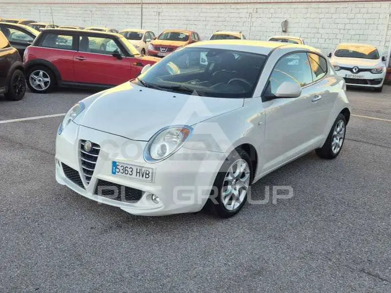 2013 Alfa Romeo Mito