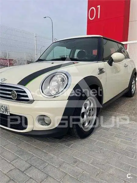 2013 Mini COOPER