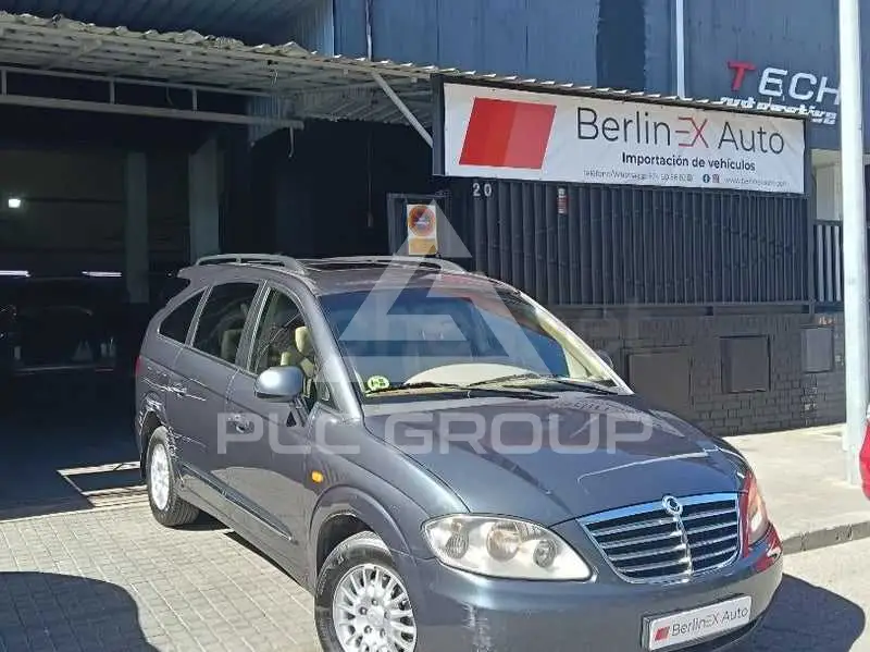 2013 Ssangyong Rodius