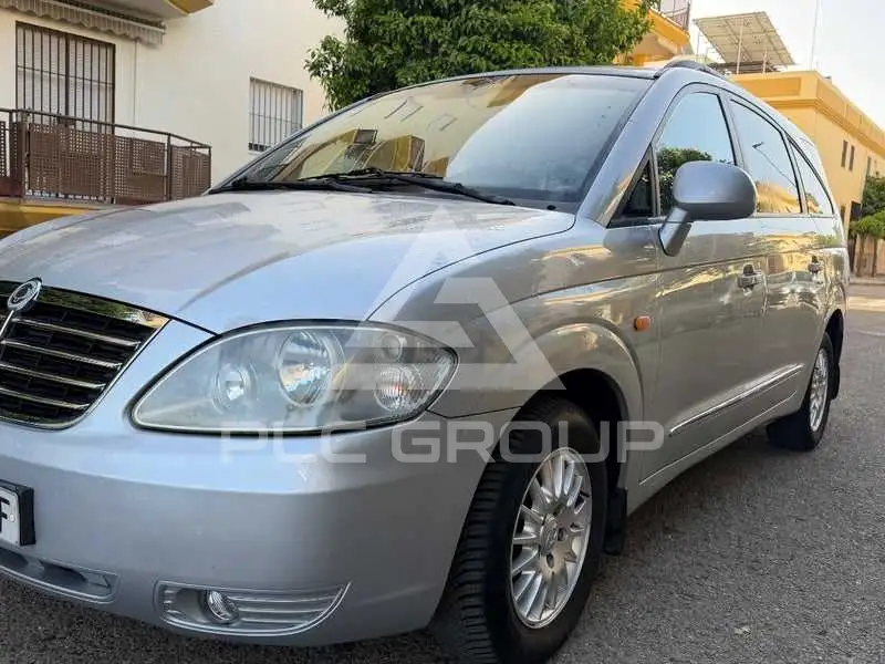 2013 Ssangyong Rodius