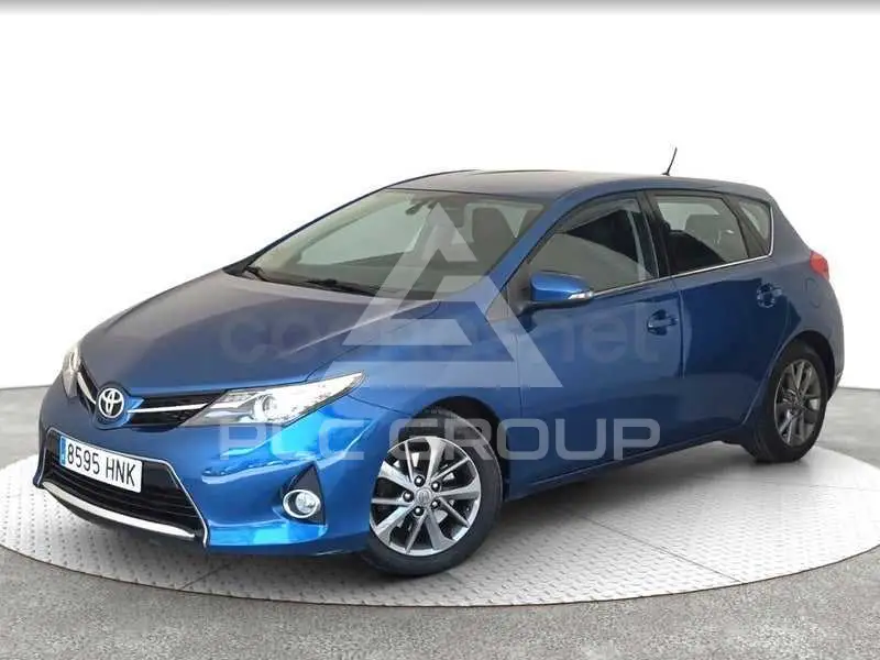 2013 Toyota AURIS