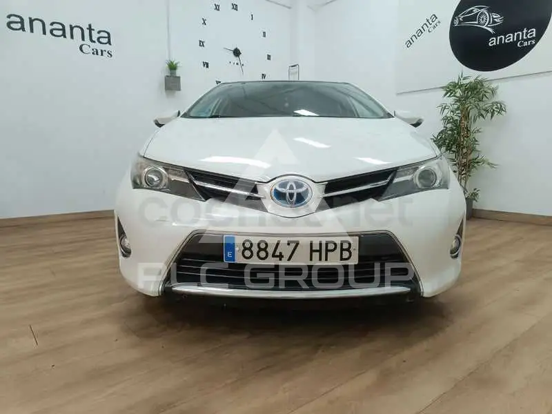 2013 Toyota AURIS