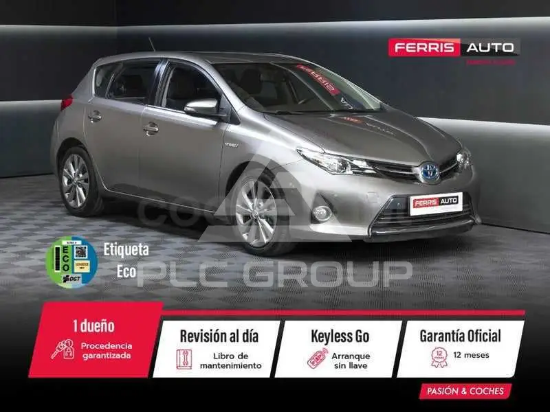 2013 Toyota AURIS