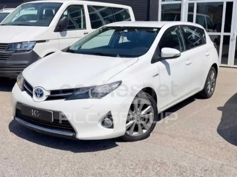 2013 Toyota AURIS