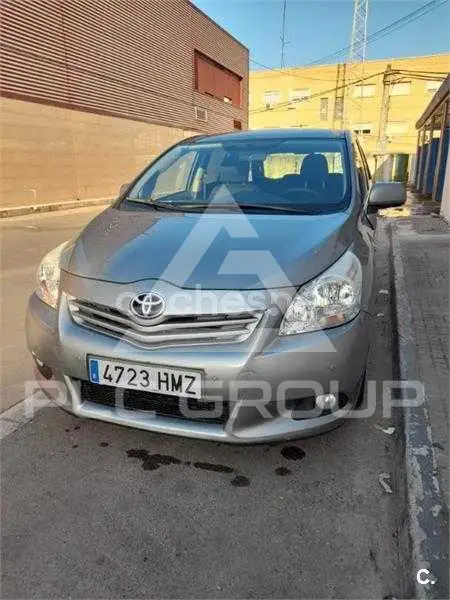 2013 Toyota VERSO