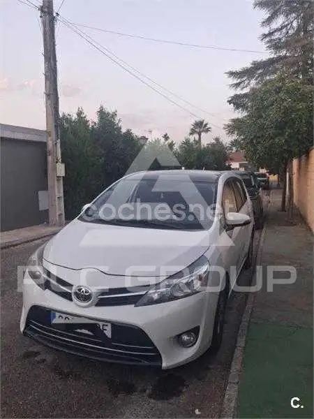 2013 Toyota VERSO