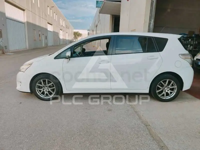 2013 Toyota VERSO