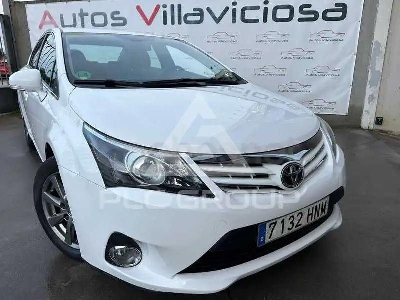 2013 Toyota Avensis