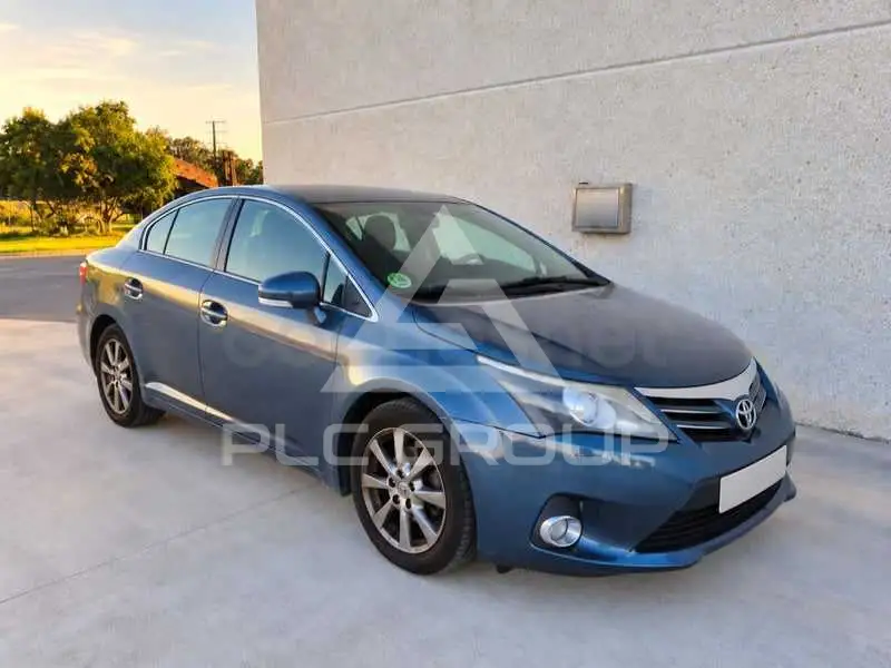 2013 Toyota Avensis