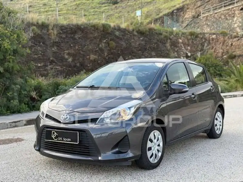 2013 Toyota YARIS