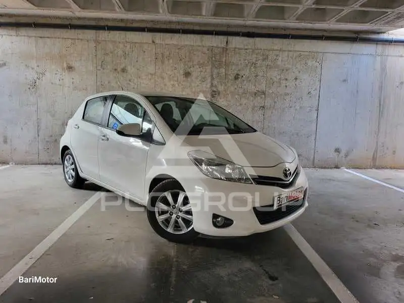 2013 Toyota YARIS