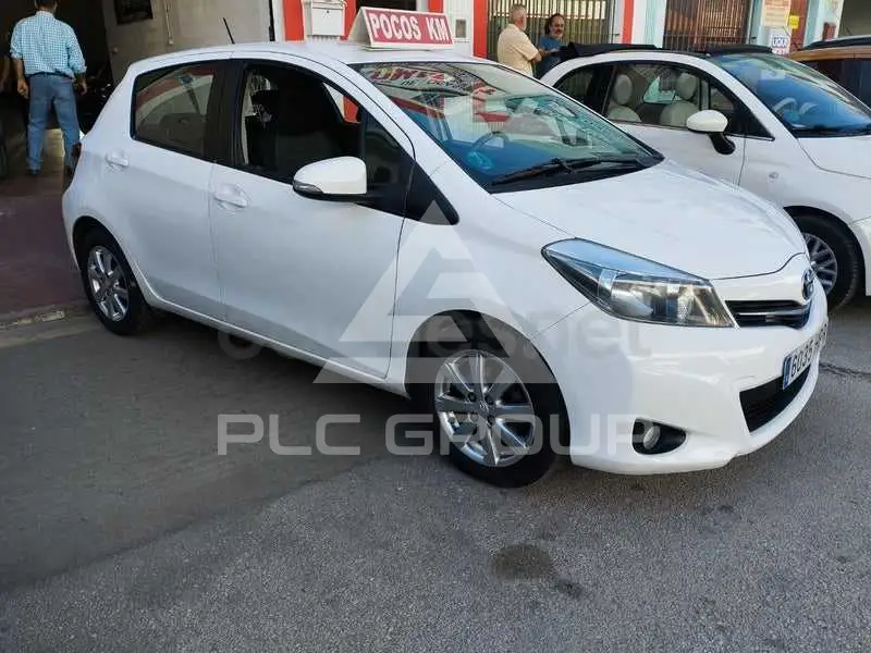 2013 Toyota YARIS