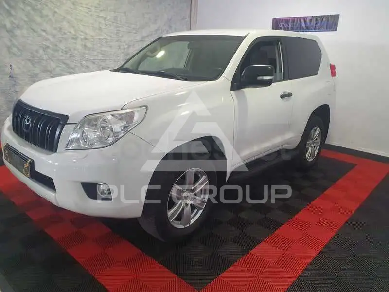 2013 Toyota LAND CRUISER