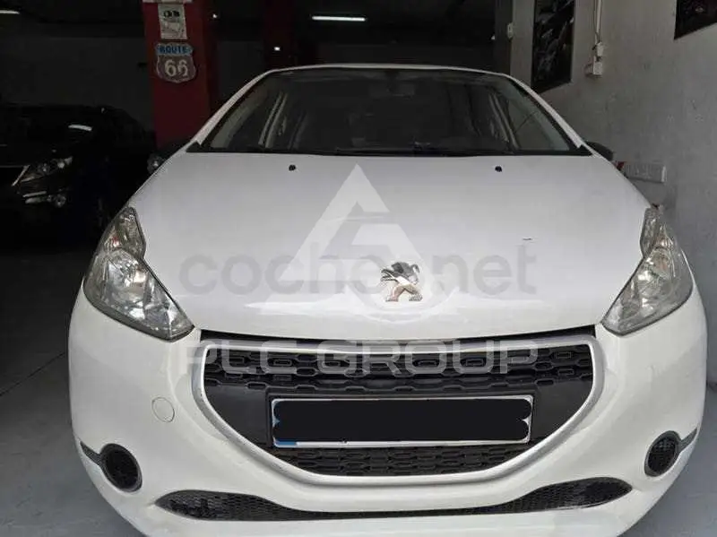 2013 Peugeot 208