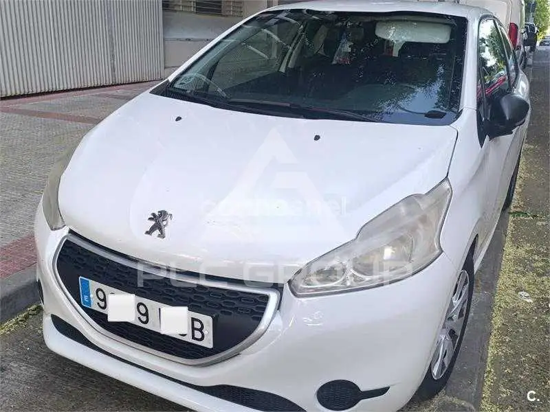2013 Peugeot 208