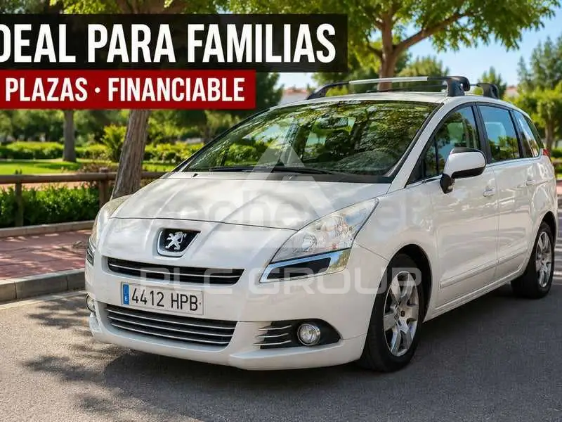 2013 Peugeot 5008