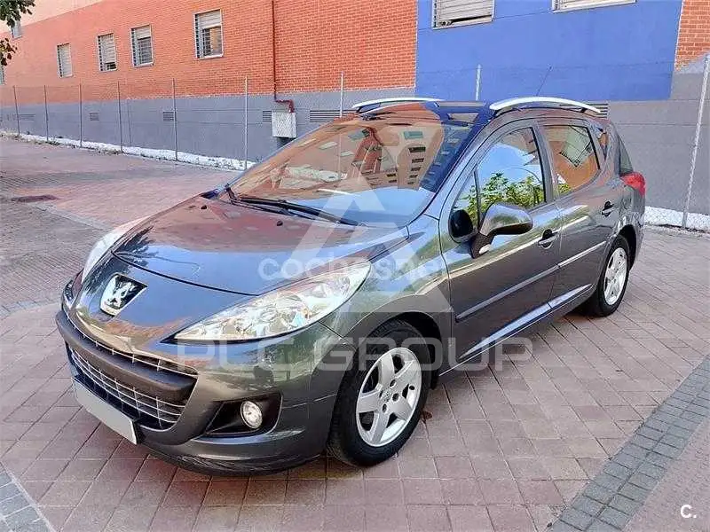 2013 Peugeot 207