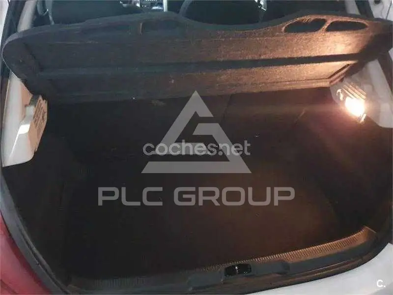 2013 Peugeot 207