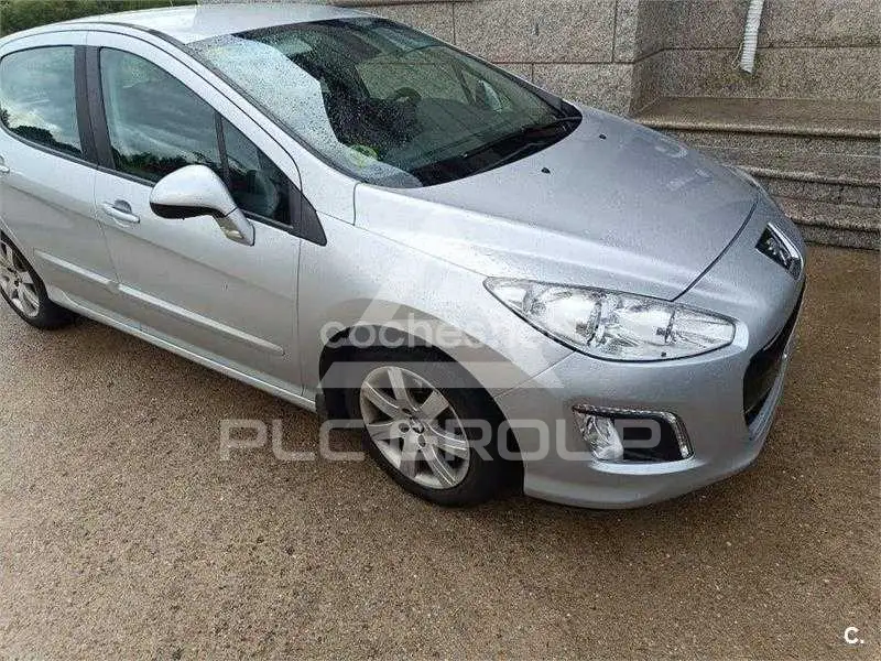 2013 Peugeot 308