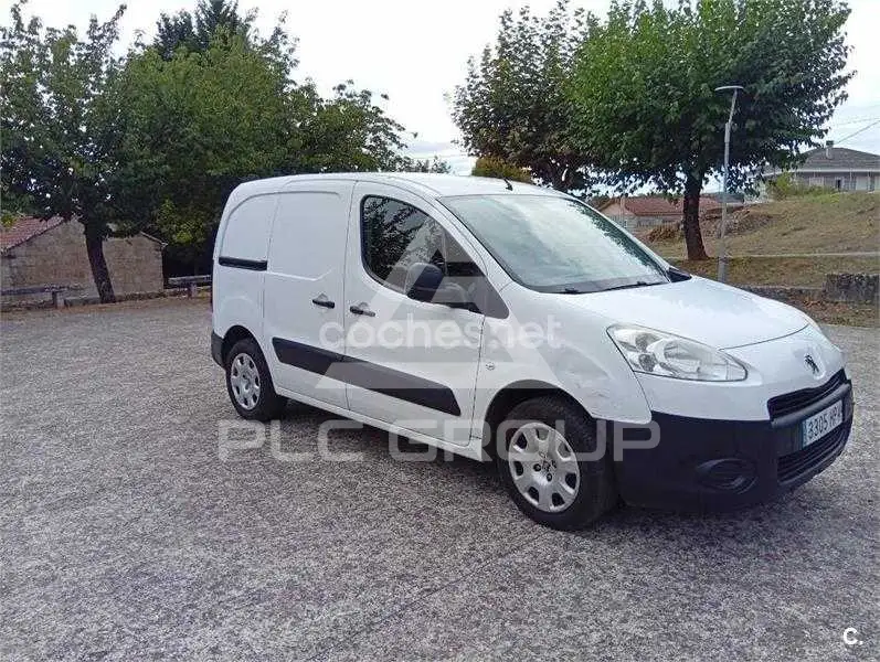 2013 Peugeot Partner