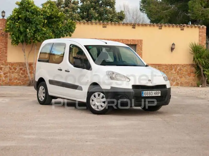 2013 Peugeot Partner