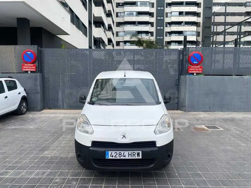 2013 Peugeot Partner