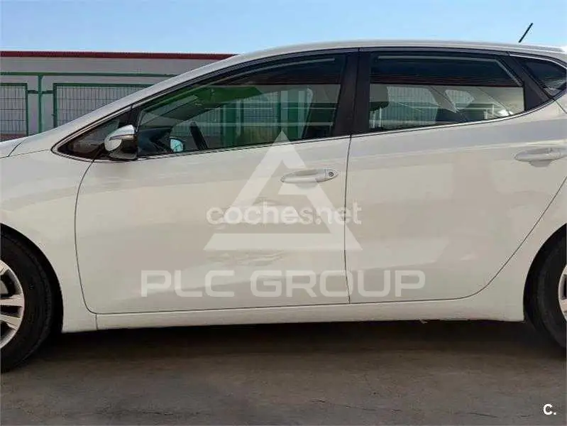 2013 KIA Ceed