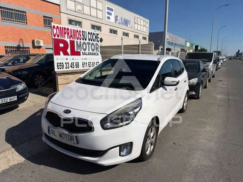 2013 KIA Carens