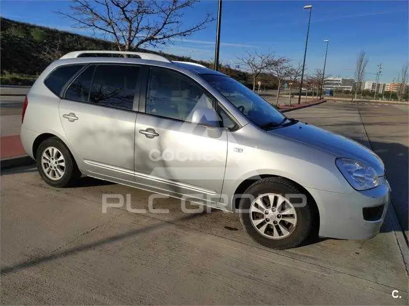 2013 KIA Carens