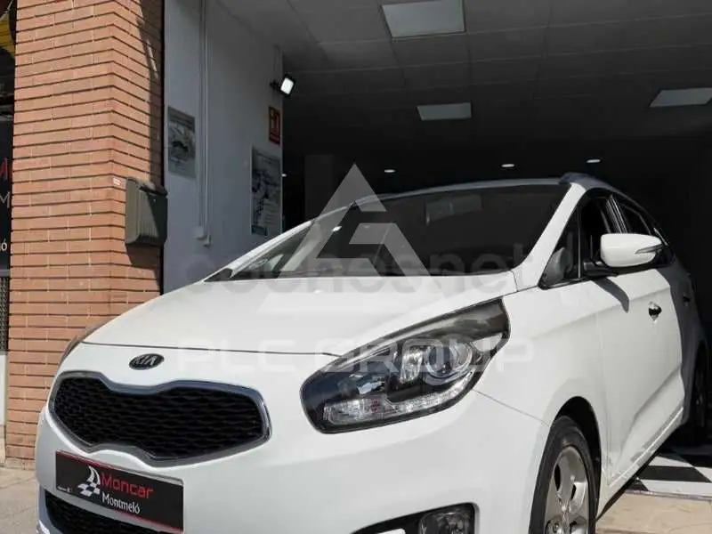 2013 KIA Carens