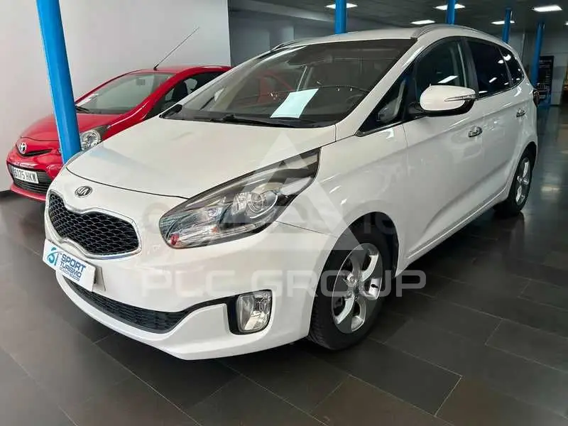 2013 KIA Carens