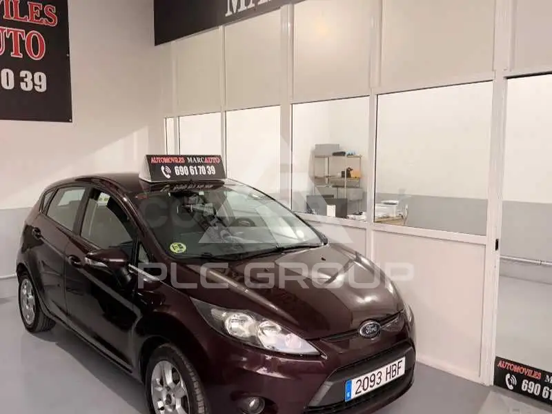 2013 Ford FIESTA