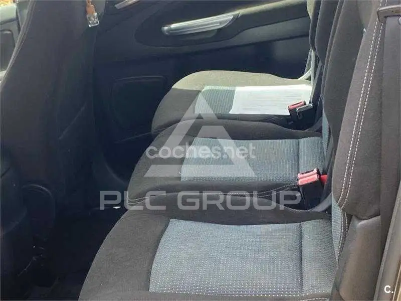2013 Ford S-Max