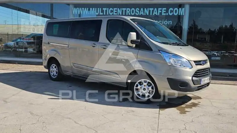 2013 Ford Tourneo