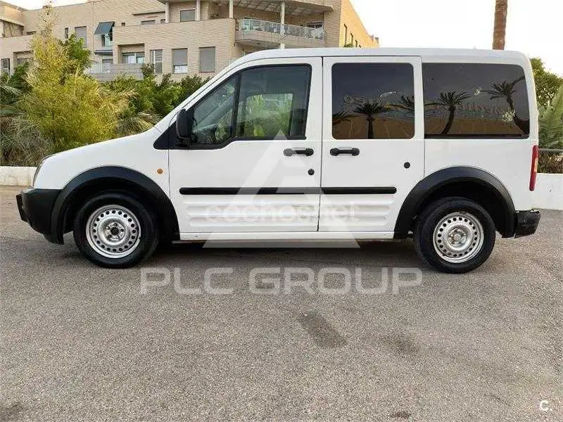 2013 Ford Tourneo