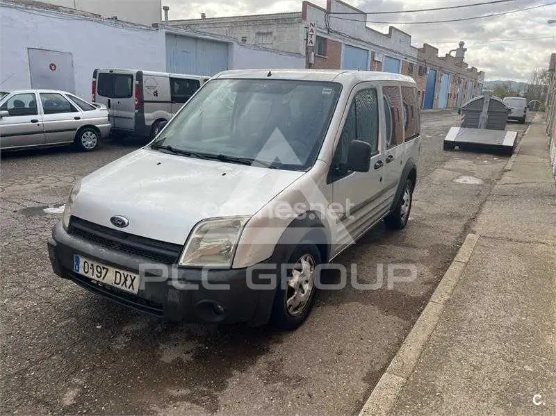 2013 Ford Tourneo