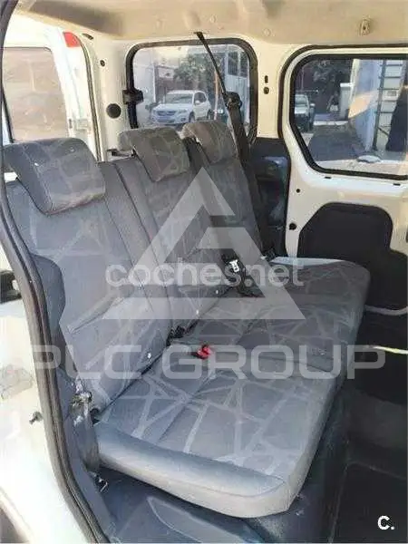 2013 Ford Tourneo