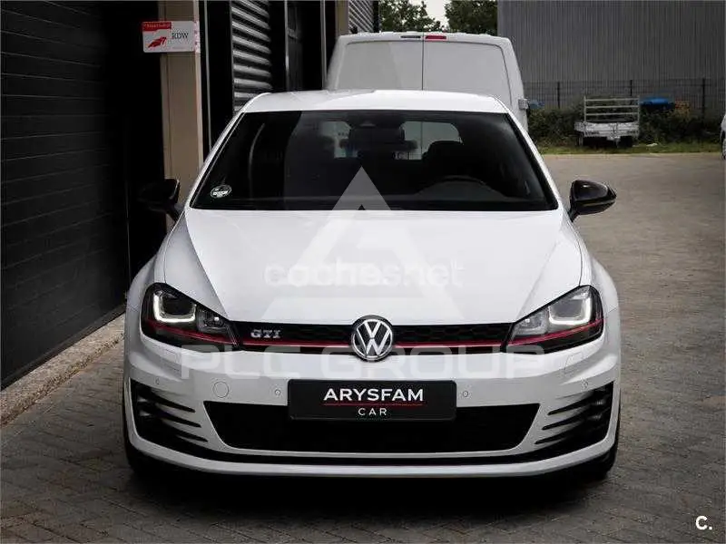 2013 Volkswagen GOLF