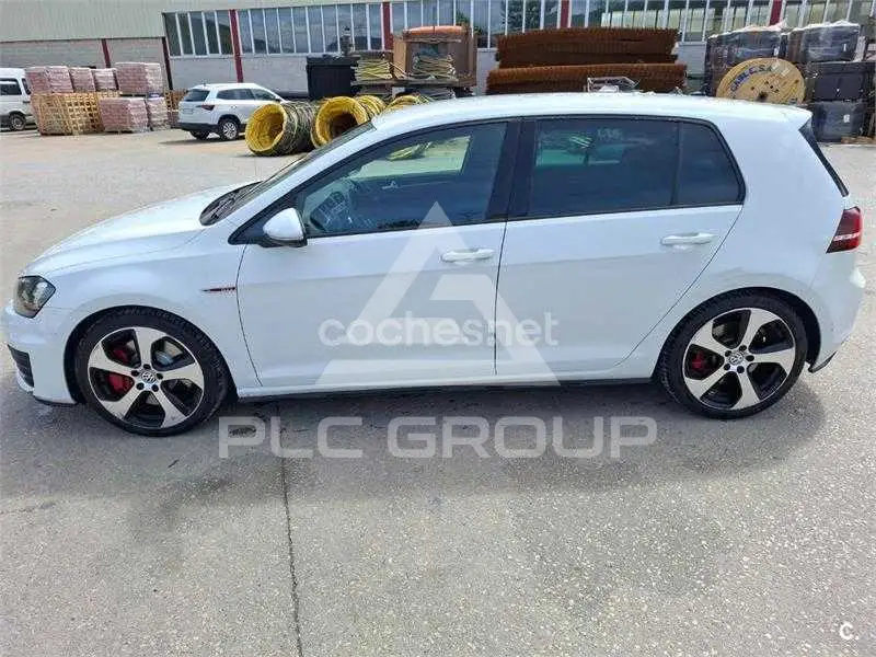 2013 Volkswagen GOLF