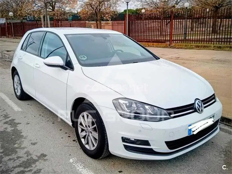 2013 Volkswagen GOLF
