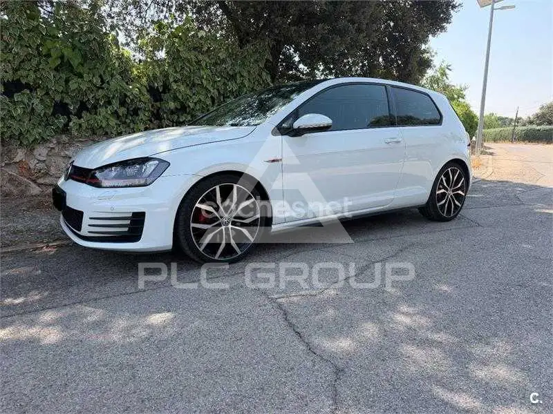 2013 Volkswagen GOLF