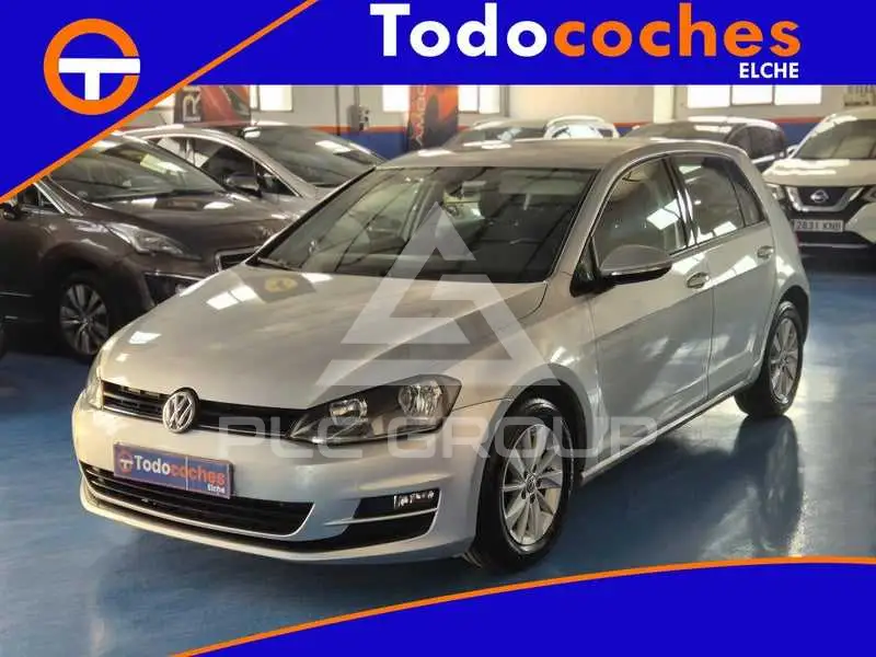 2013 Volkswagen GOLF