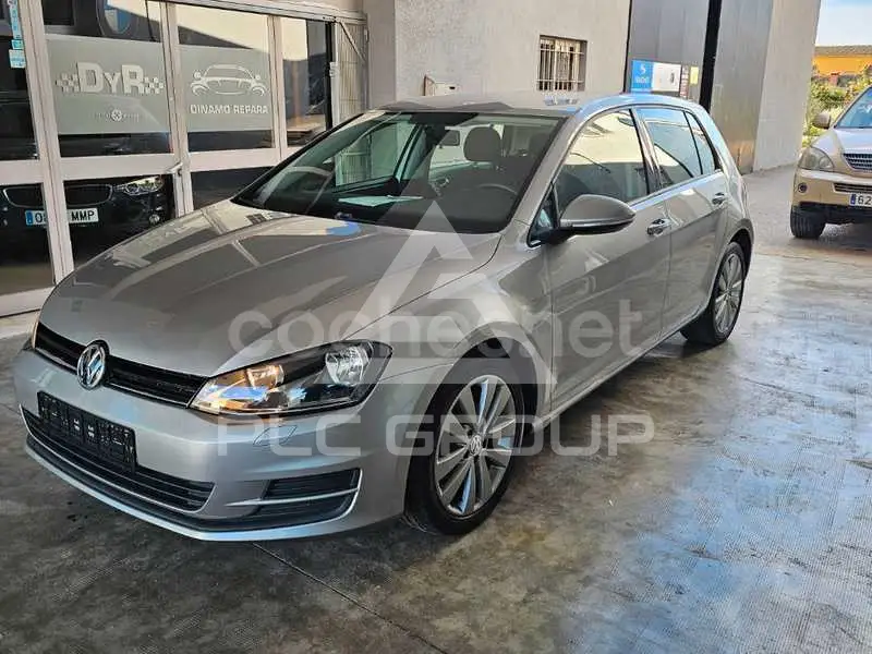 2013 Volkswagen GOLF