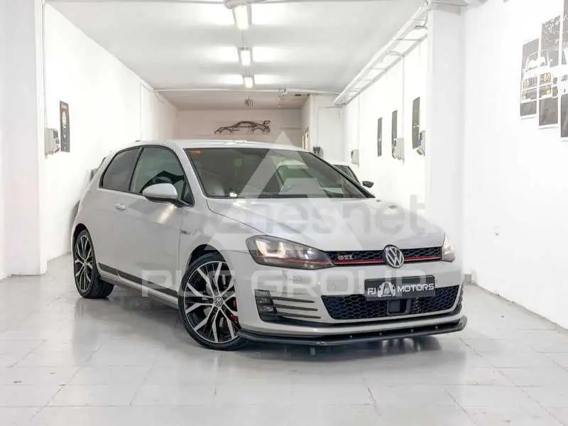2013 Volkswagen GOLF