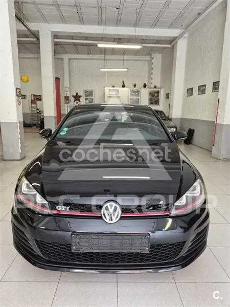2013 Volkswagen GOLF