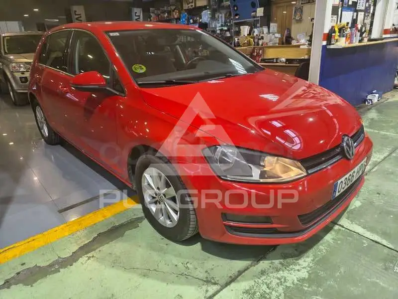 2013 Volkswagen GOLF
