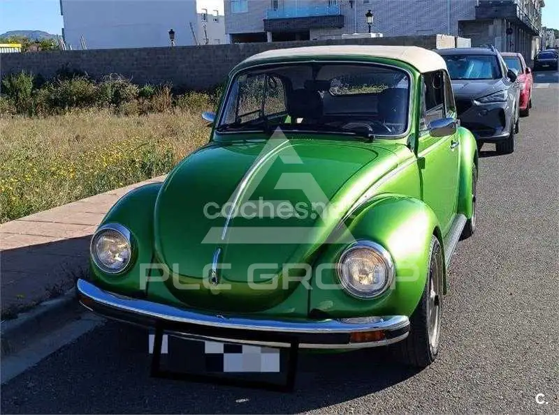 2013 Volkswagen BEETLE