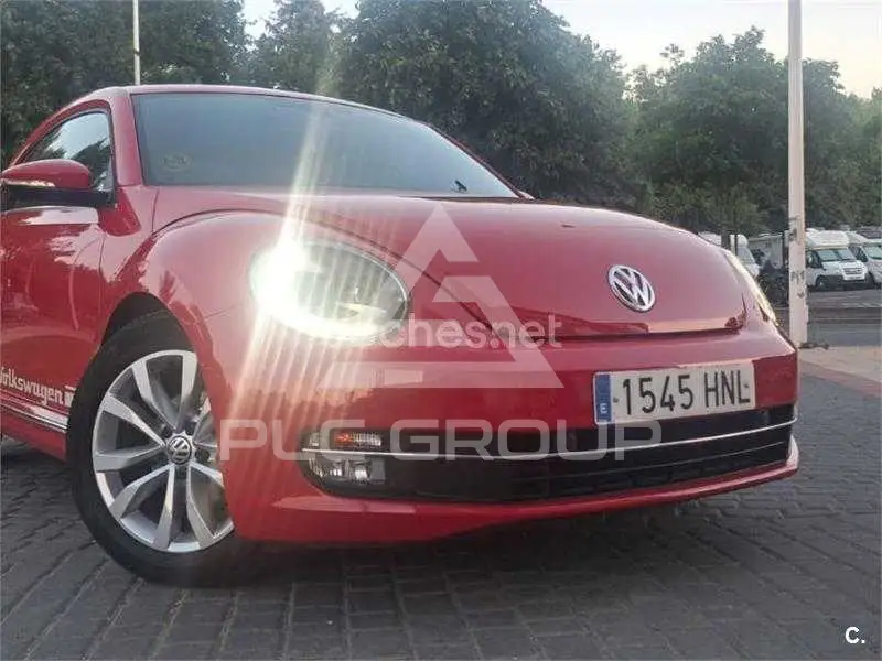 2013 Volkswagen BEETLE